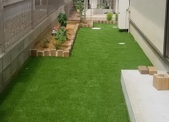 庭改修 人工芝は人気です。