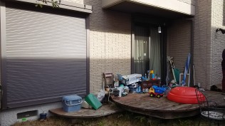 曲線のステップが素敵でした。 木製だとやはり痛みます。