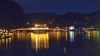 浮見堂 浮見堂