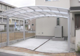 目立たせず さり気なく